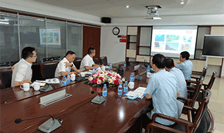 Asistente del Gerente General del Grupo de Control Industrial, el Director del Centro de Innovación, Li Jirong, lideró una visita de investigación a Jinming Machinery.