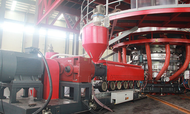 The extruders of agricultural film machine line