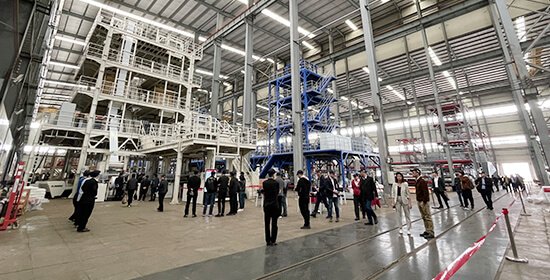 金明五层FFS重包薄膜专用吹塑机组演示会圆满落幕